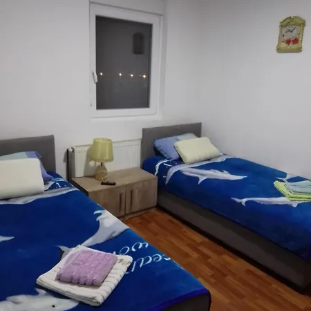 Ostanak kod kuće Sobe Za Izdavanje Nedeljkovic *