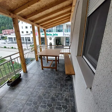 Sobe Za Izdavanje Nedeljkovic Lukovo (Kursumlija)